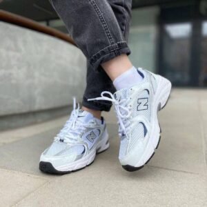 New Balance 530 sneakers