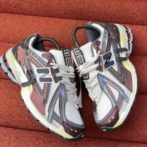 New Balance 1906A - Metallic Bronze/White