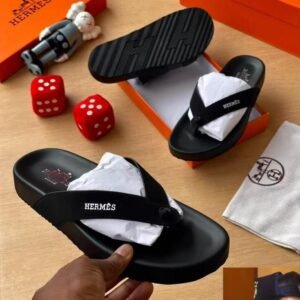Hermès Classic Black Thong Sandals