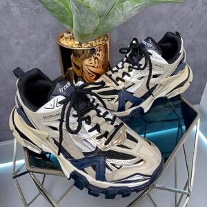 Balenciaga Sneakers – Muted Beige, Navy & Metallic Gold