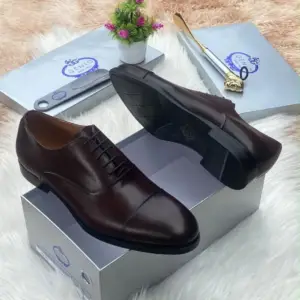 Men's Brown Cap-Toe Lace-Up Oxford Shoes - original shop photo