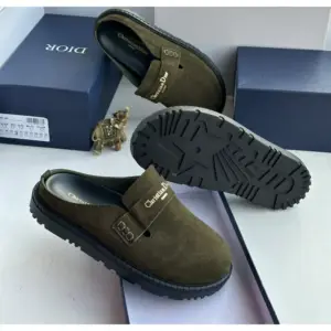 Men's Olive Green Suede-Look Clog Half Shoes - original shop photo