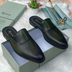 Men's Olive Green Woven-Texture Half Shoes - original shop photo
