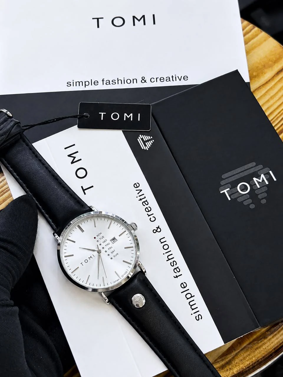 Tomi Weekday Ivory & Black watch, photo 2